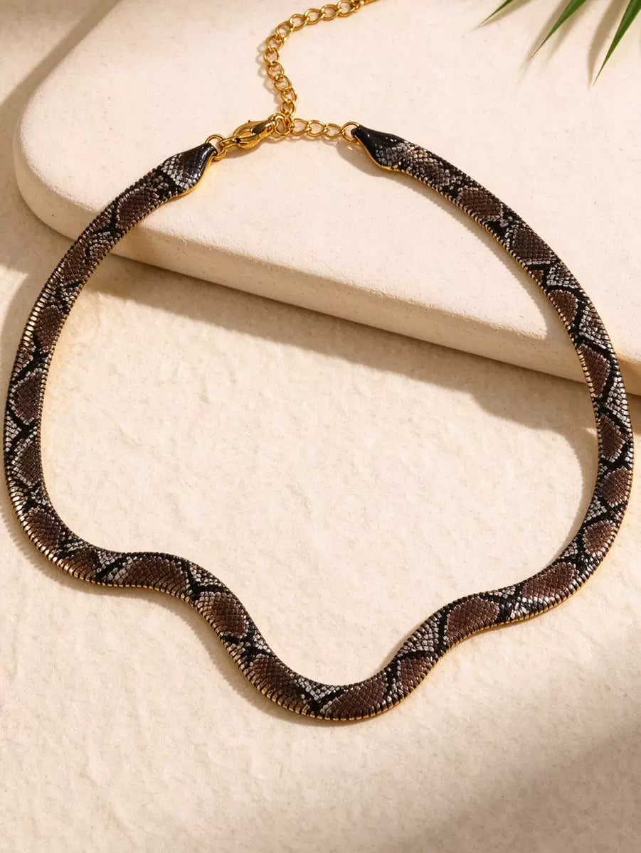 Snake Evolution Chain Viral Snake Printed Chain - 1st Time in Pakistan – DR. Vox Patch